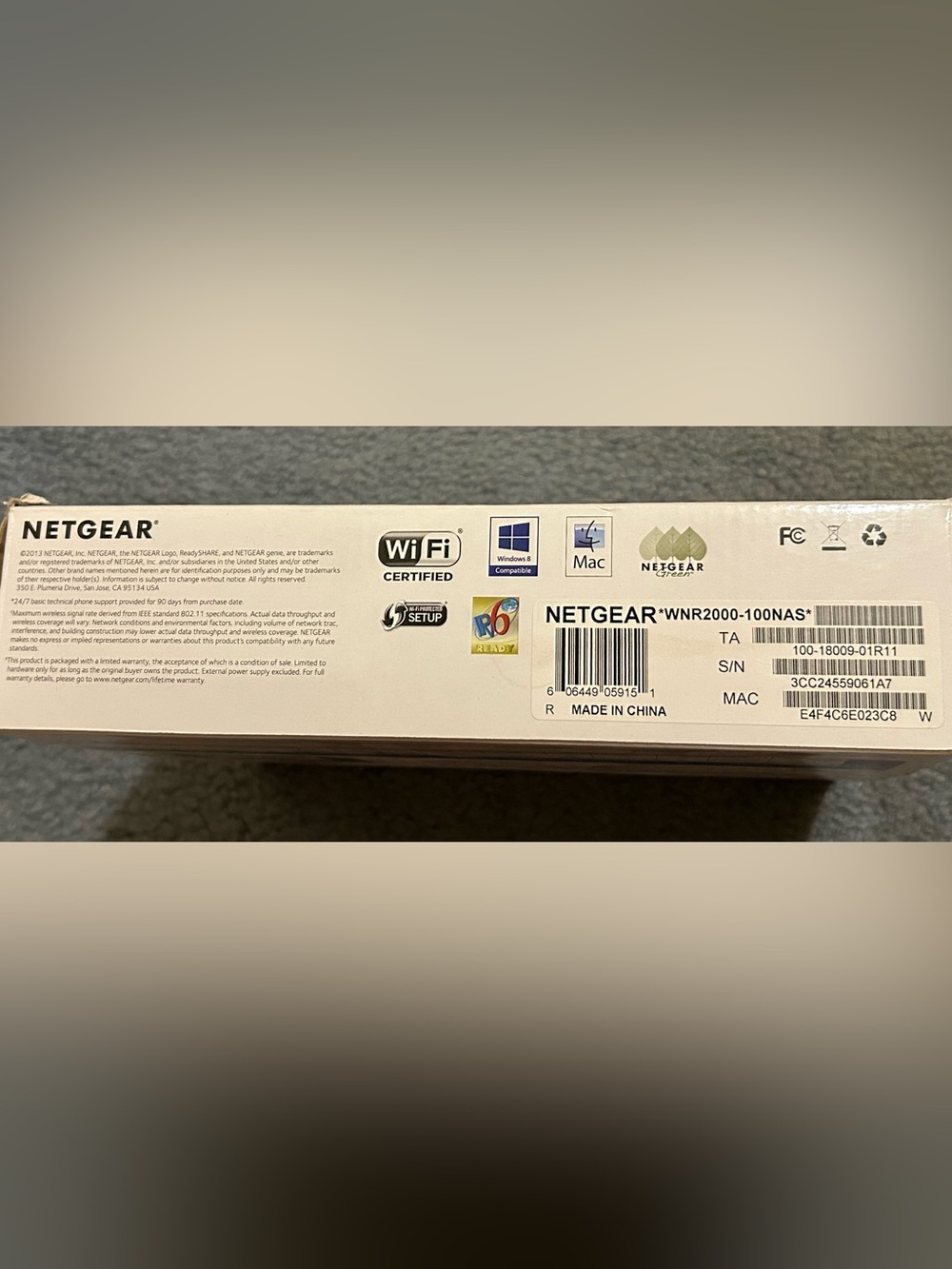 Netgear Black N300 Vertical Wireless Router - Picture 5 of 6